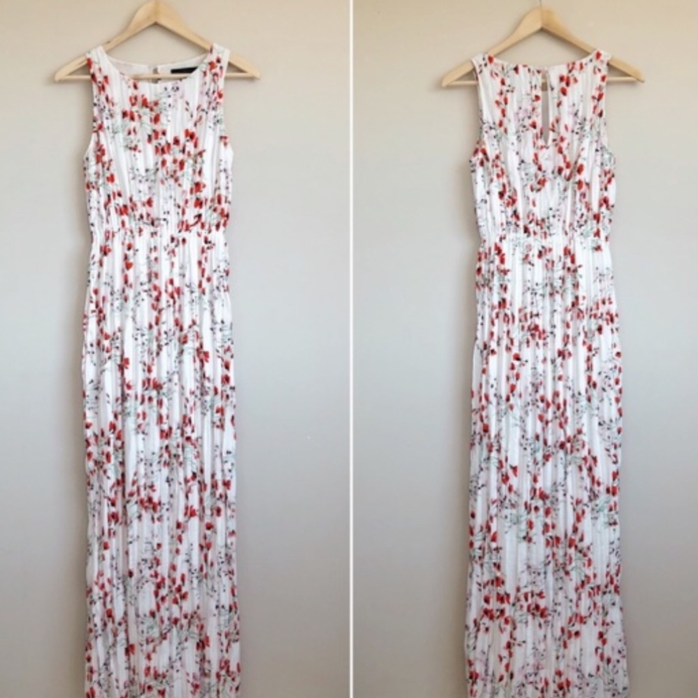 Banana Republic Pleated Maxi Dress